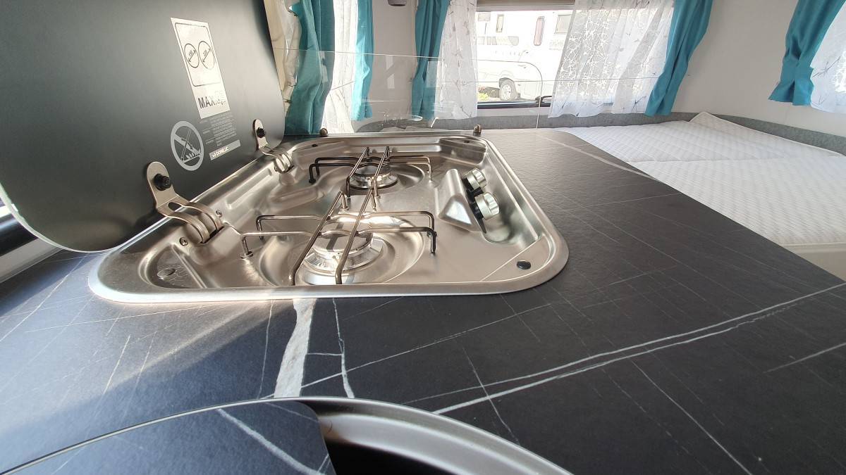 621 Hymer Eriba Touring 530 – príves na kempovanie, jazdený, 4 ročná záruka v ce - 6