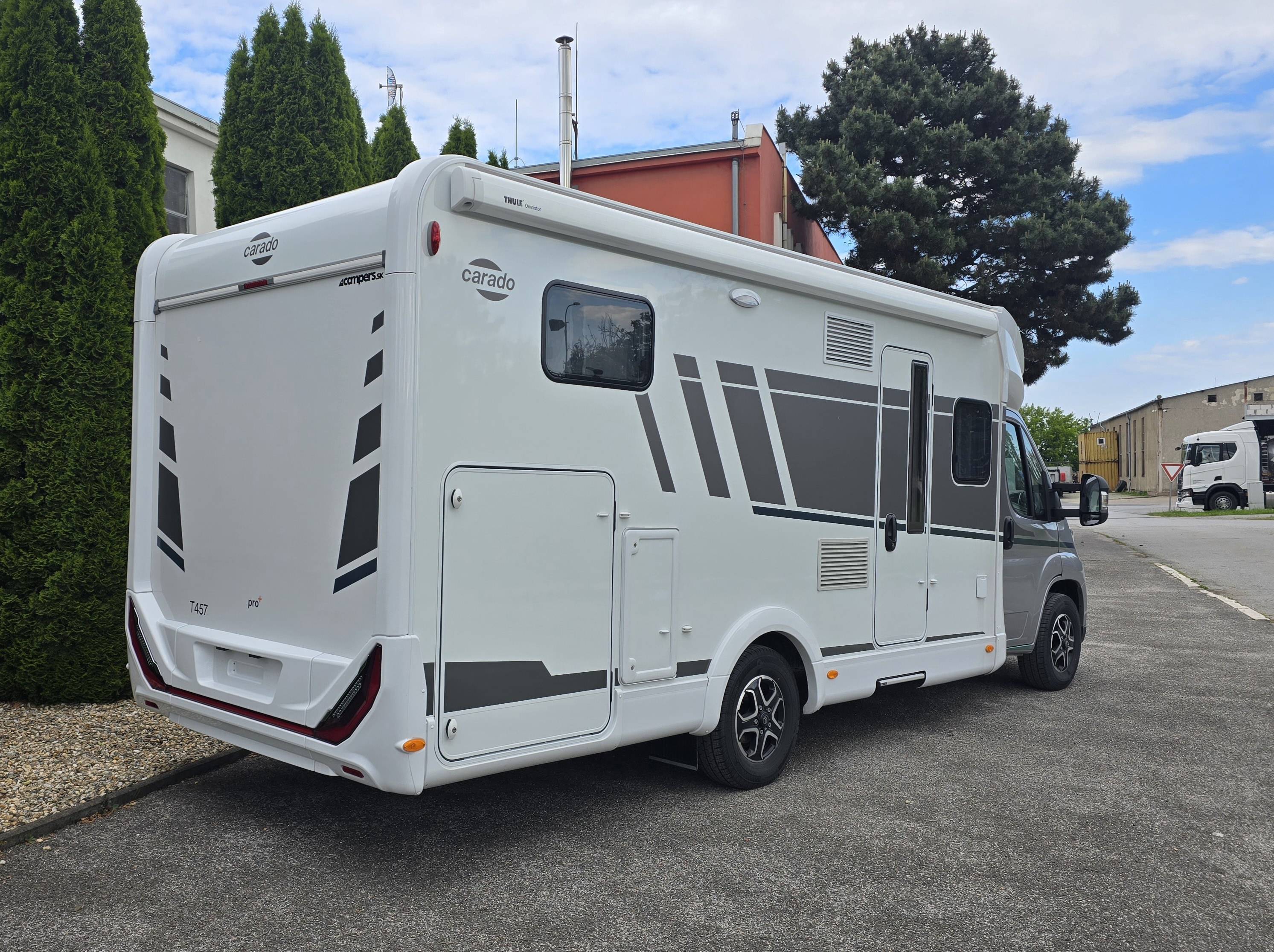Carado T457 - 2