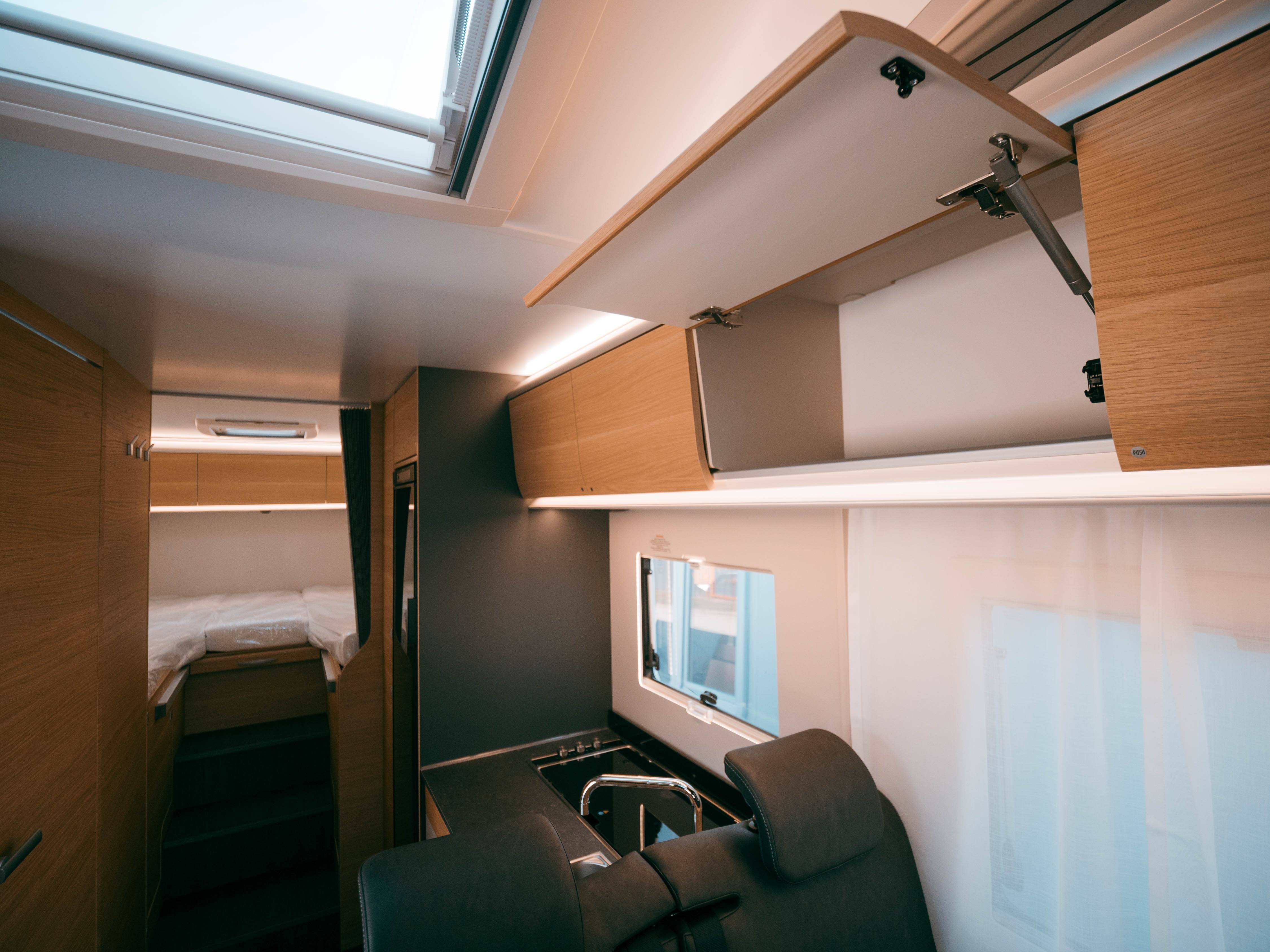 Adria Sonic Supreme DL600 - 12