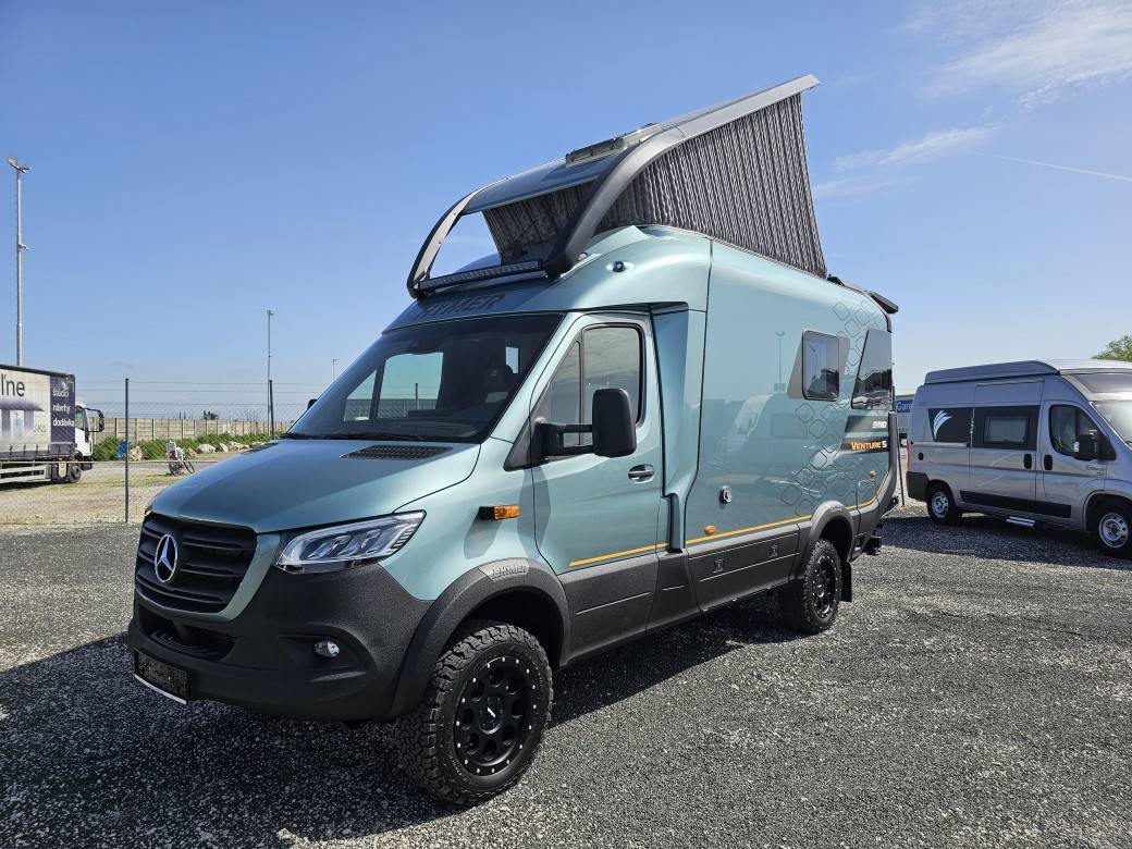 Hymer Venture S