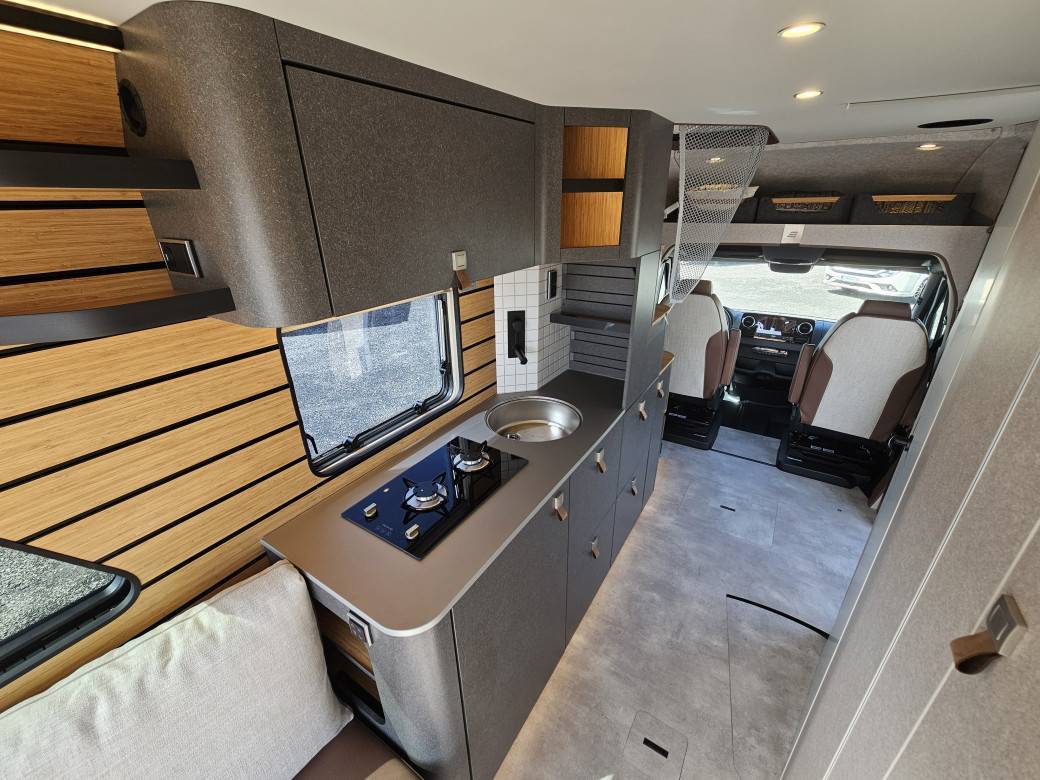 Hymer Venture S - 11