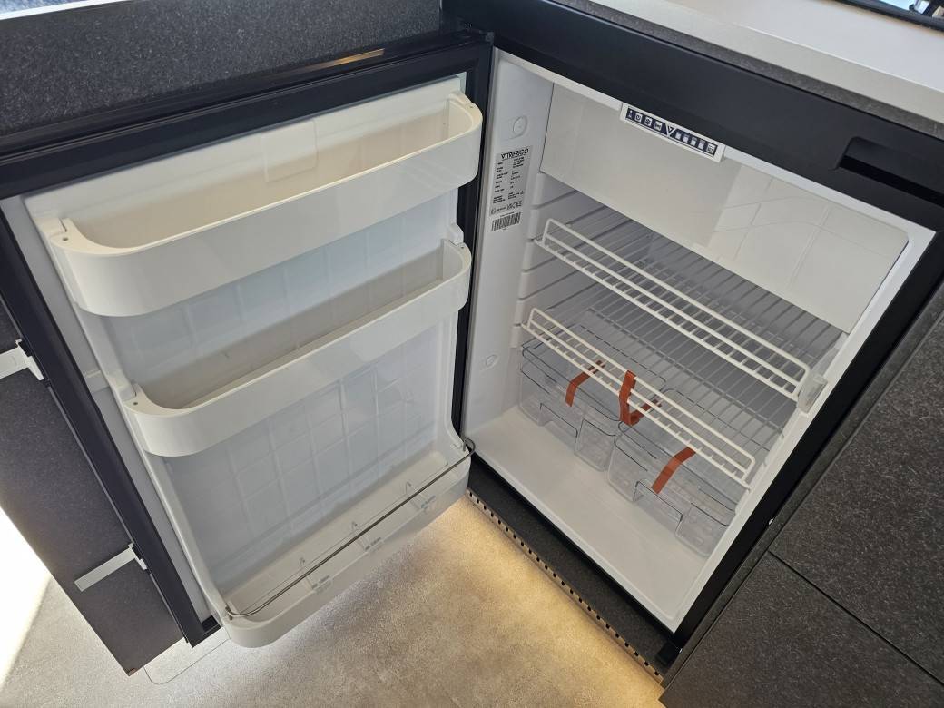 Hymer Venture S - 14
