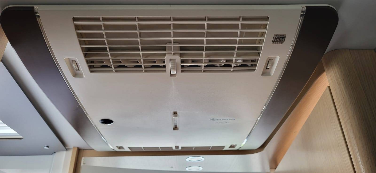 Hymer B Klasse I 680 - 11