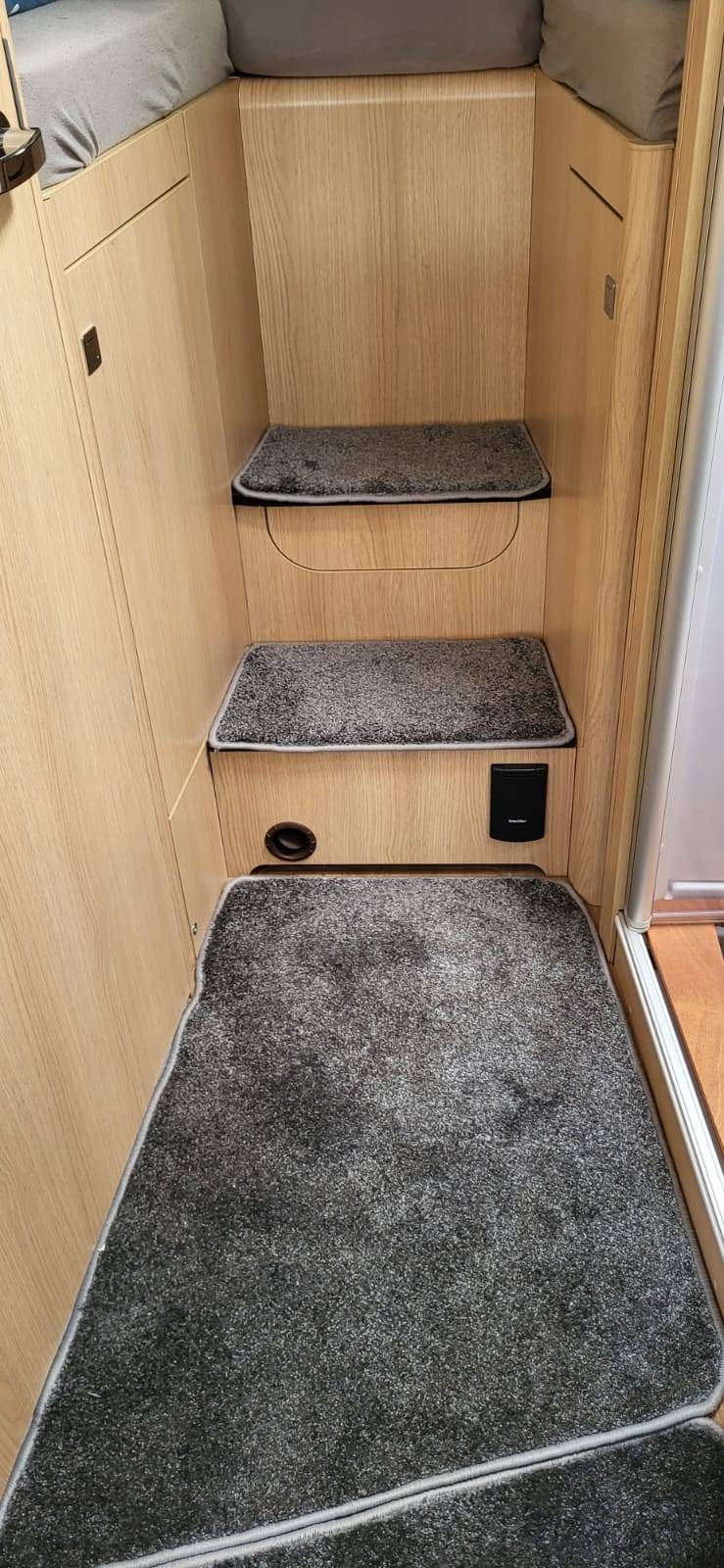 Hymer B Klasse I 680 - 12