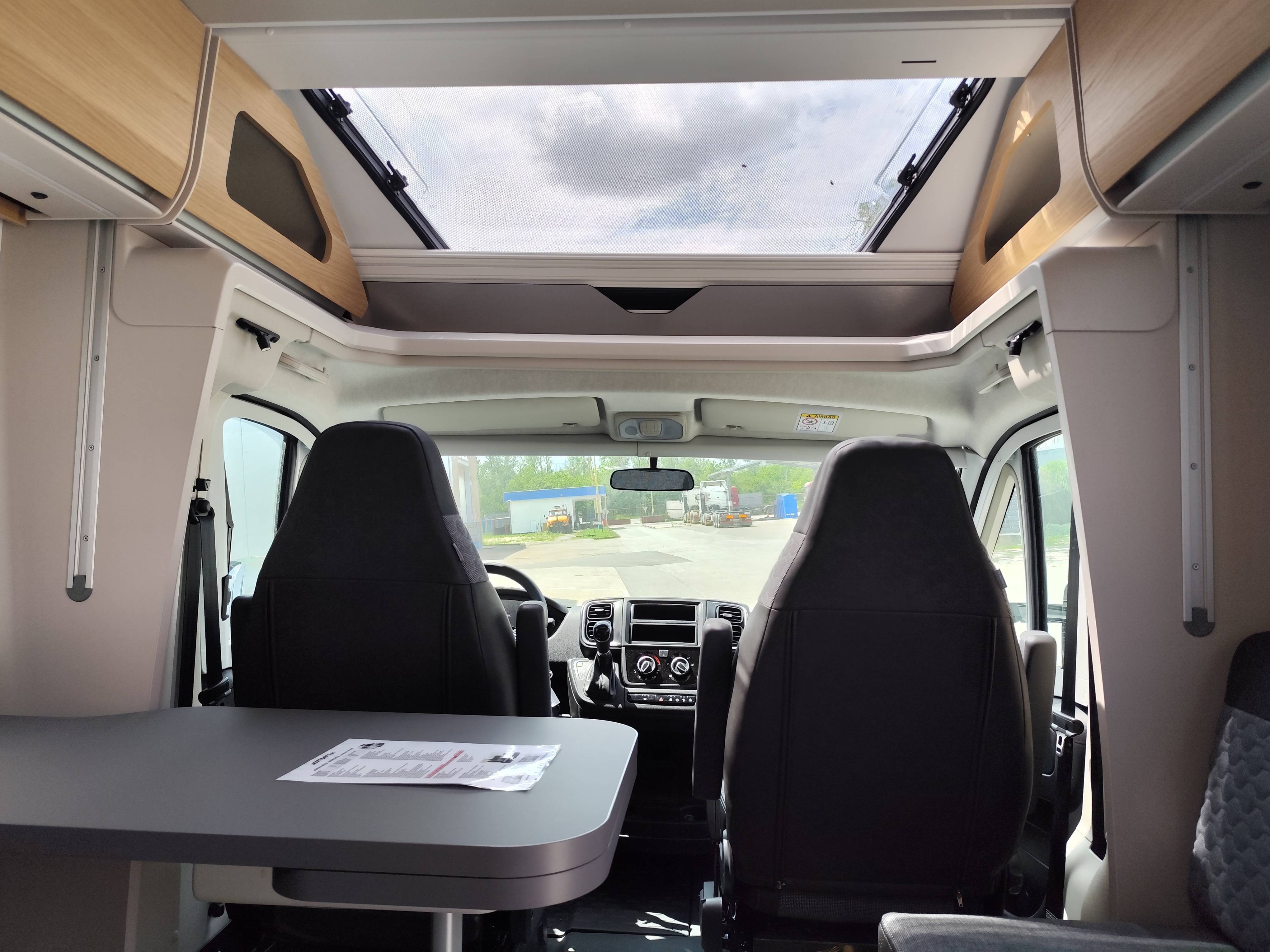 Adria Matrix Axess 670SL - 12