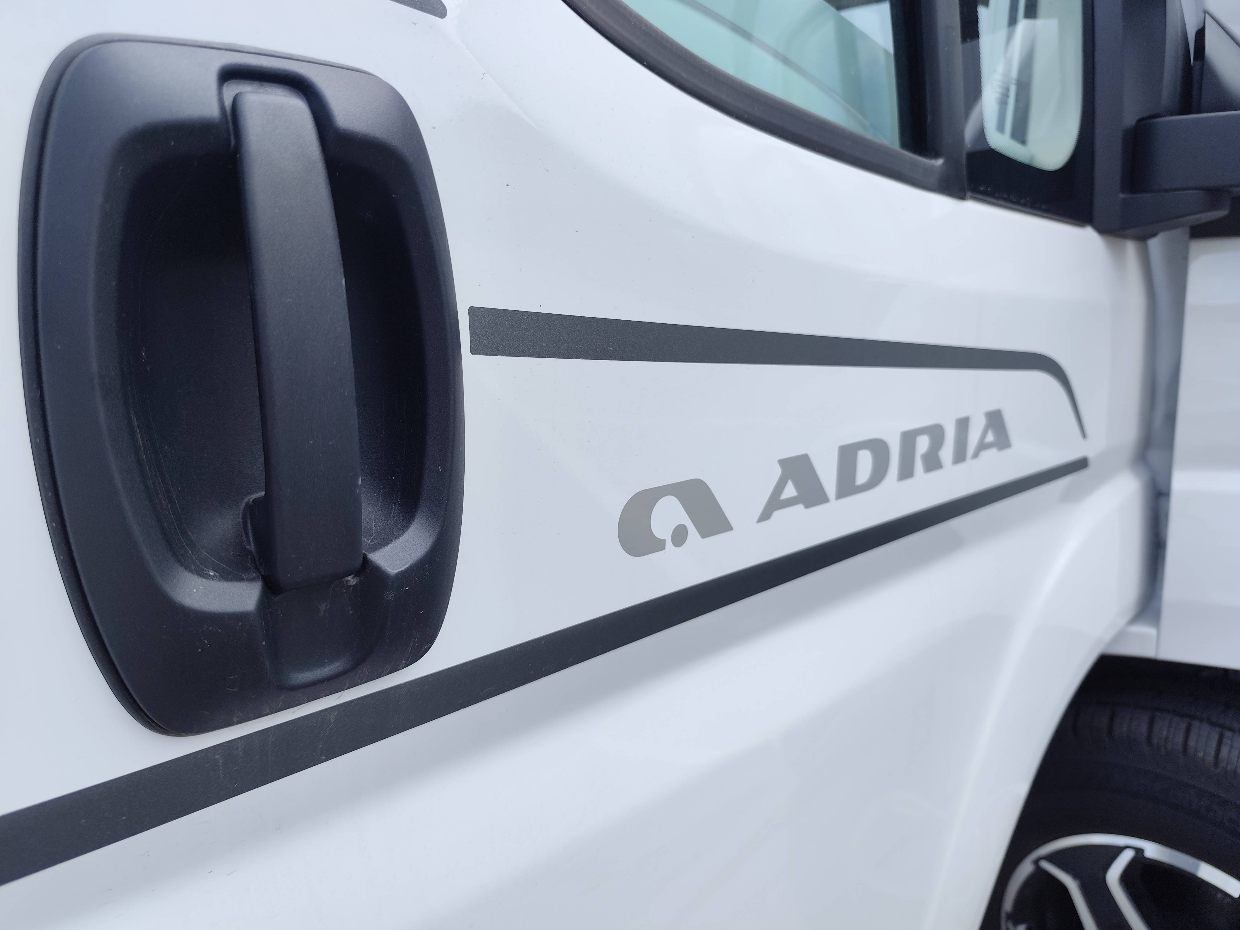 Adria Matrix Axess 670SL - 2