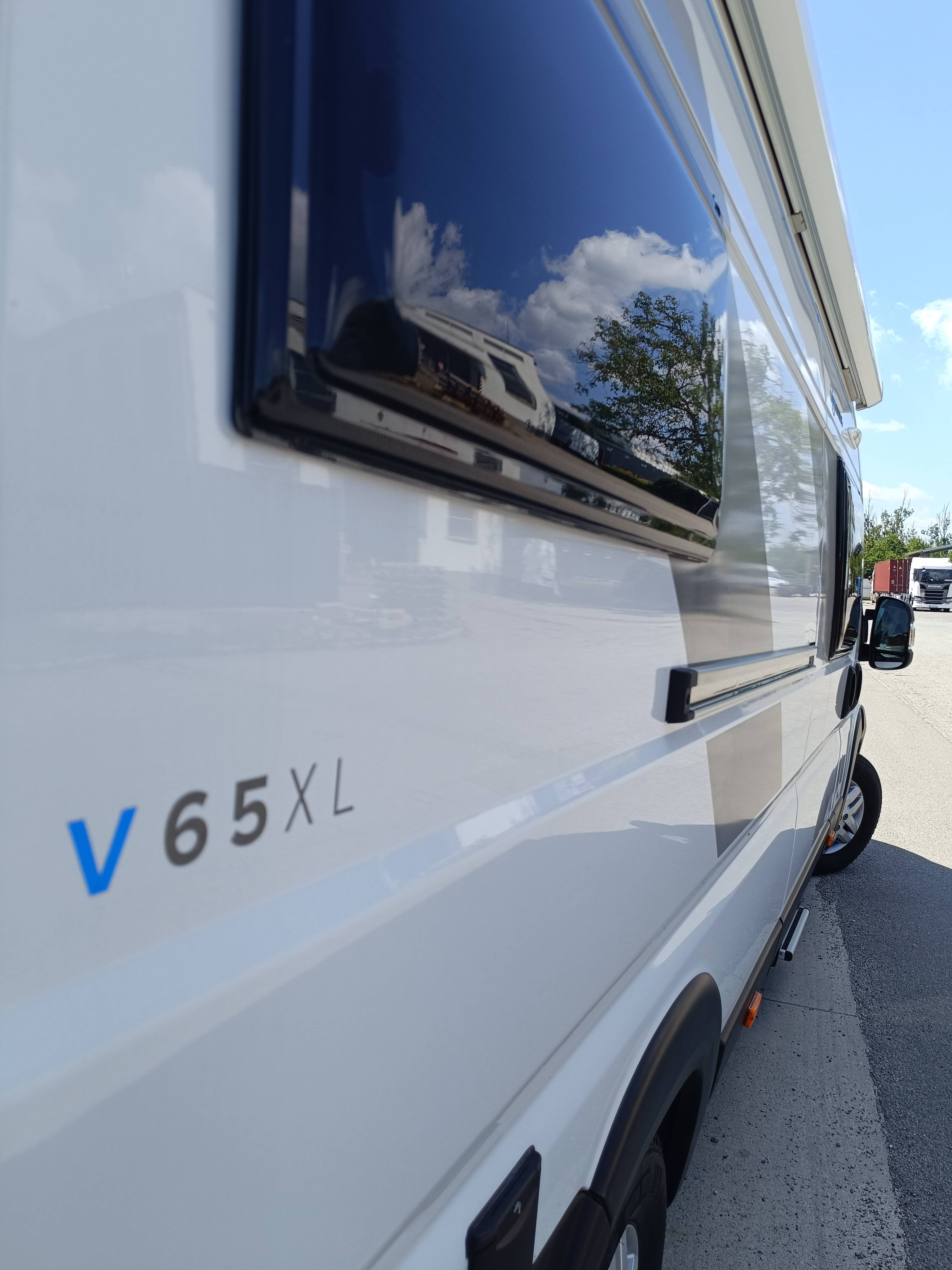 SunLiving V 65 XL - 19