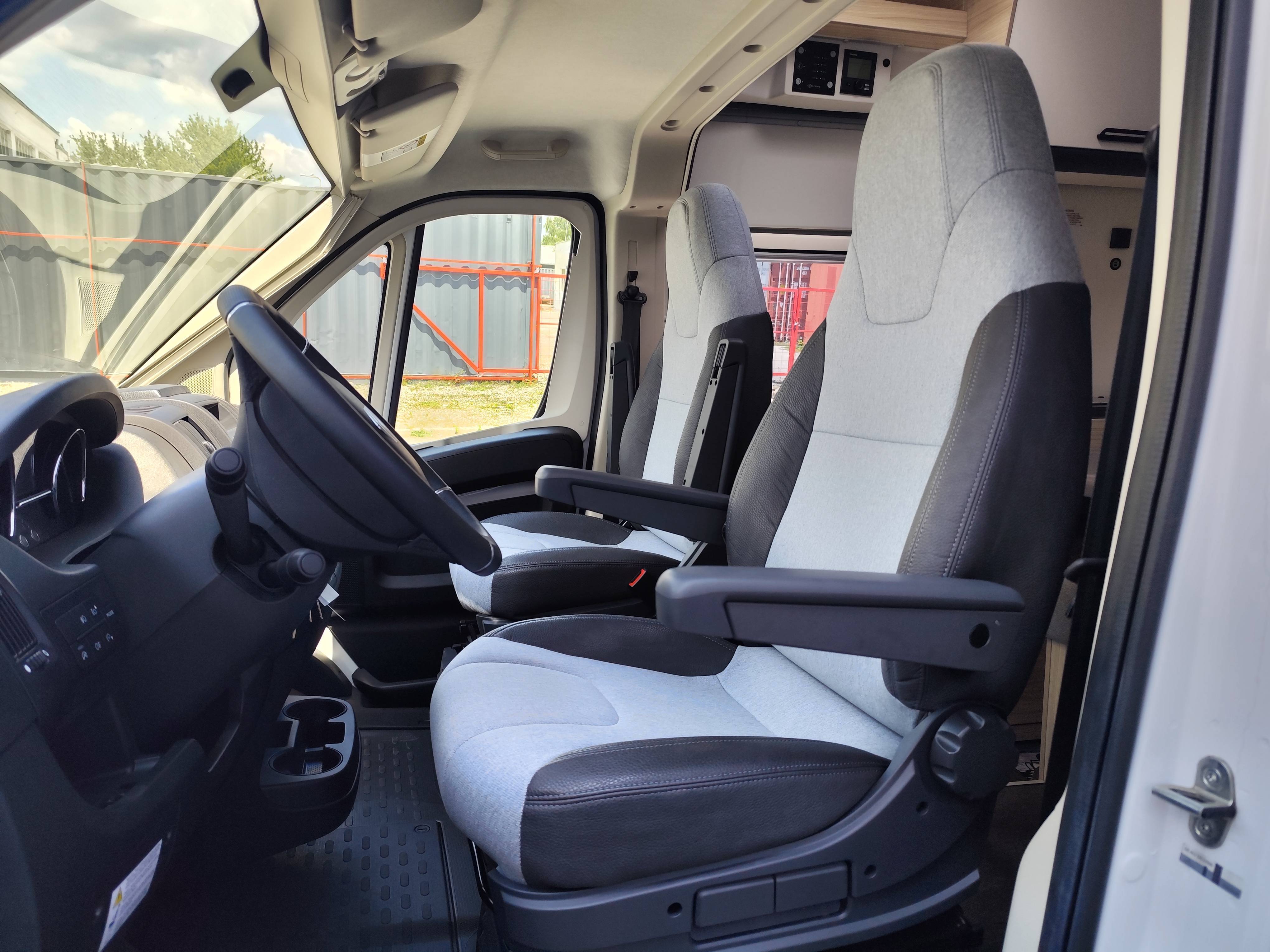 SunLiving V 65 XL - 9