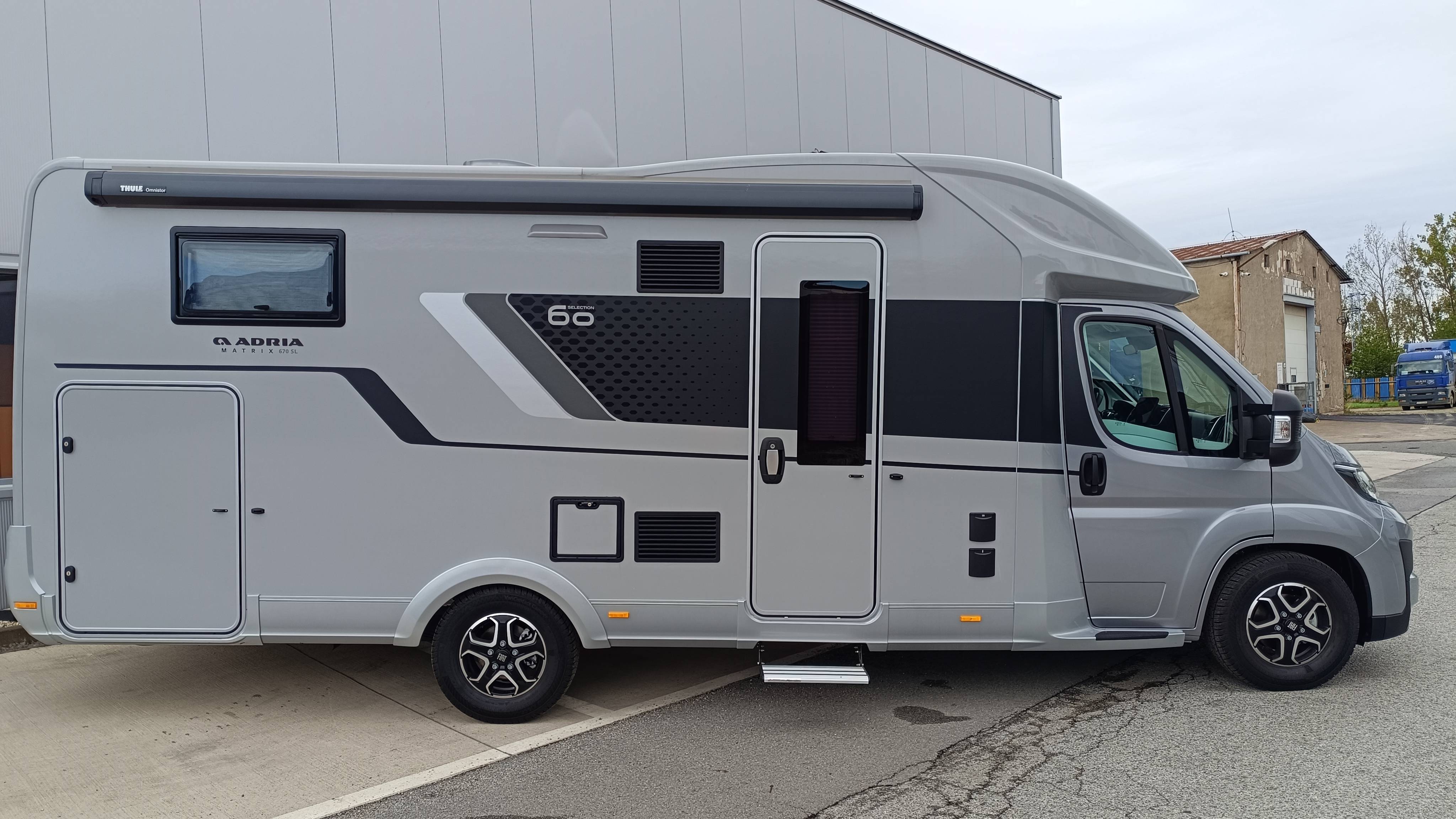 Matrix SL670 Y60 - 2