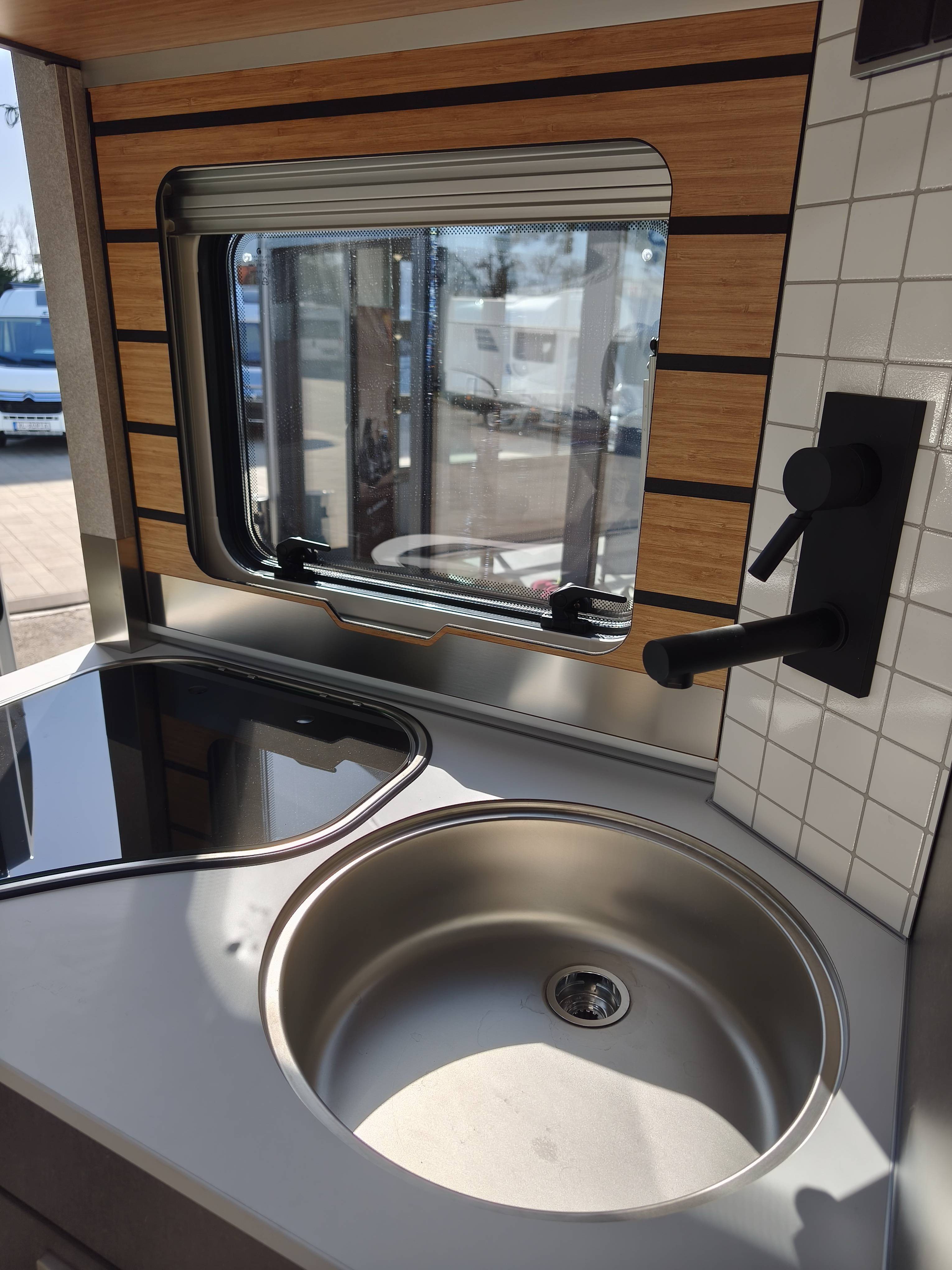 Hymer MLT 580 strieborné disky - 15