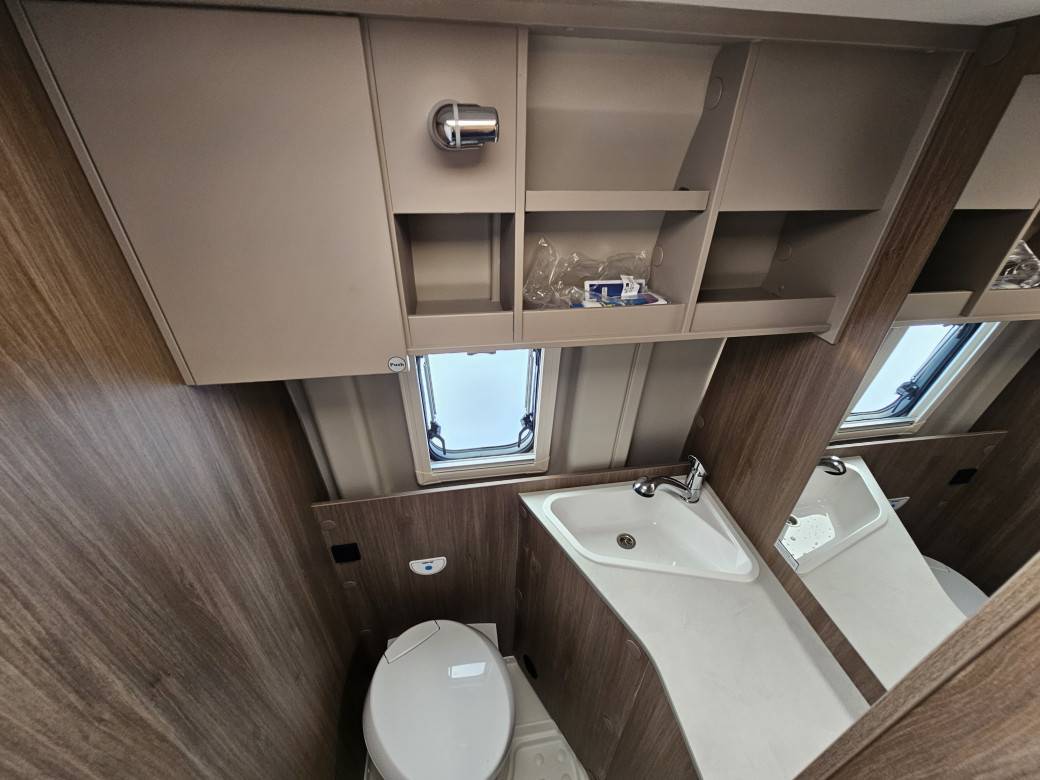 Carado Camper Van CV 640 PRO - 14