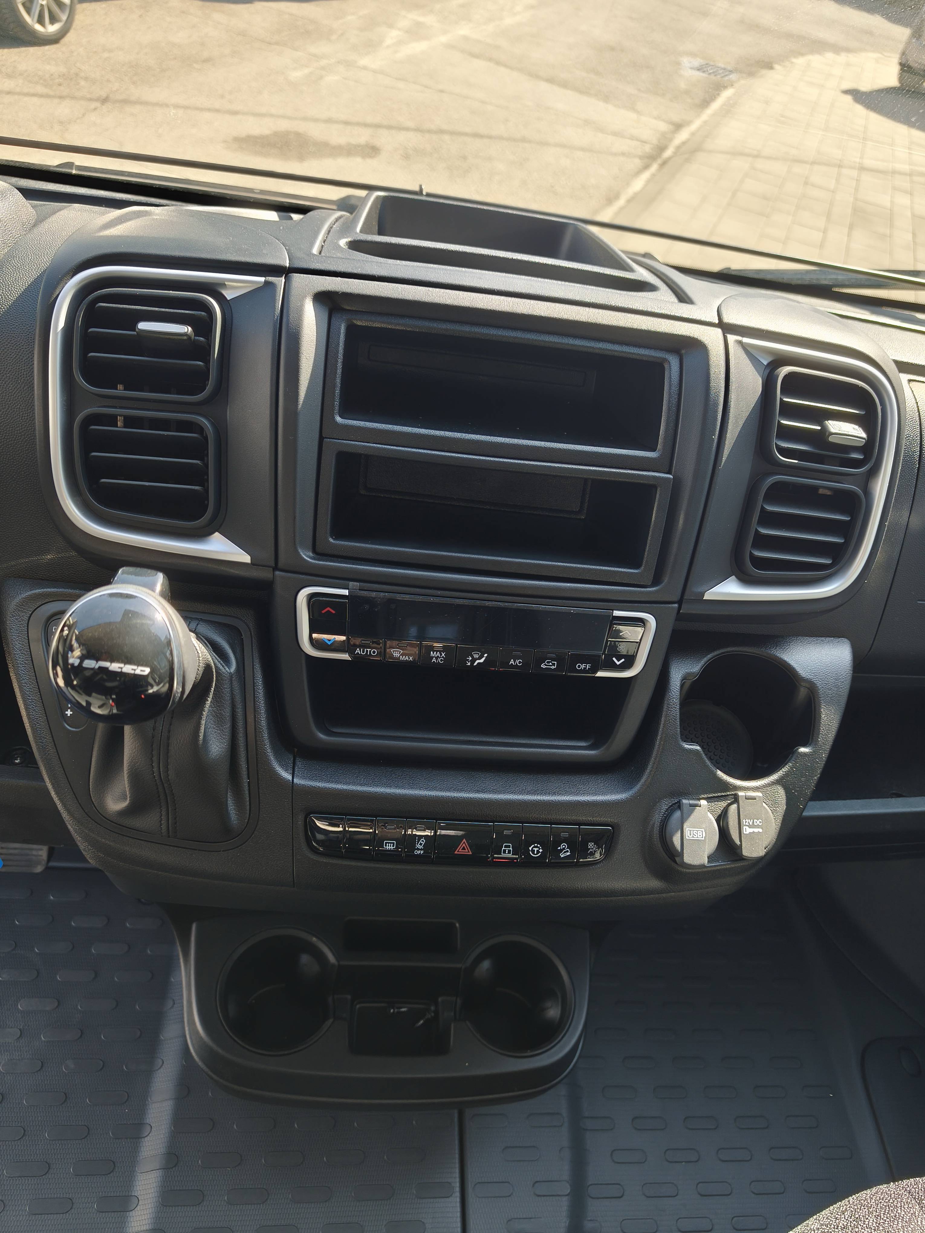 Carado Camper Van CV 640 PRO - 9