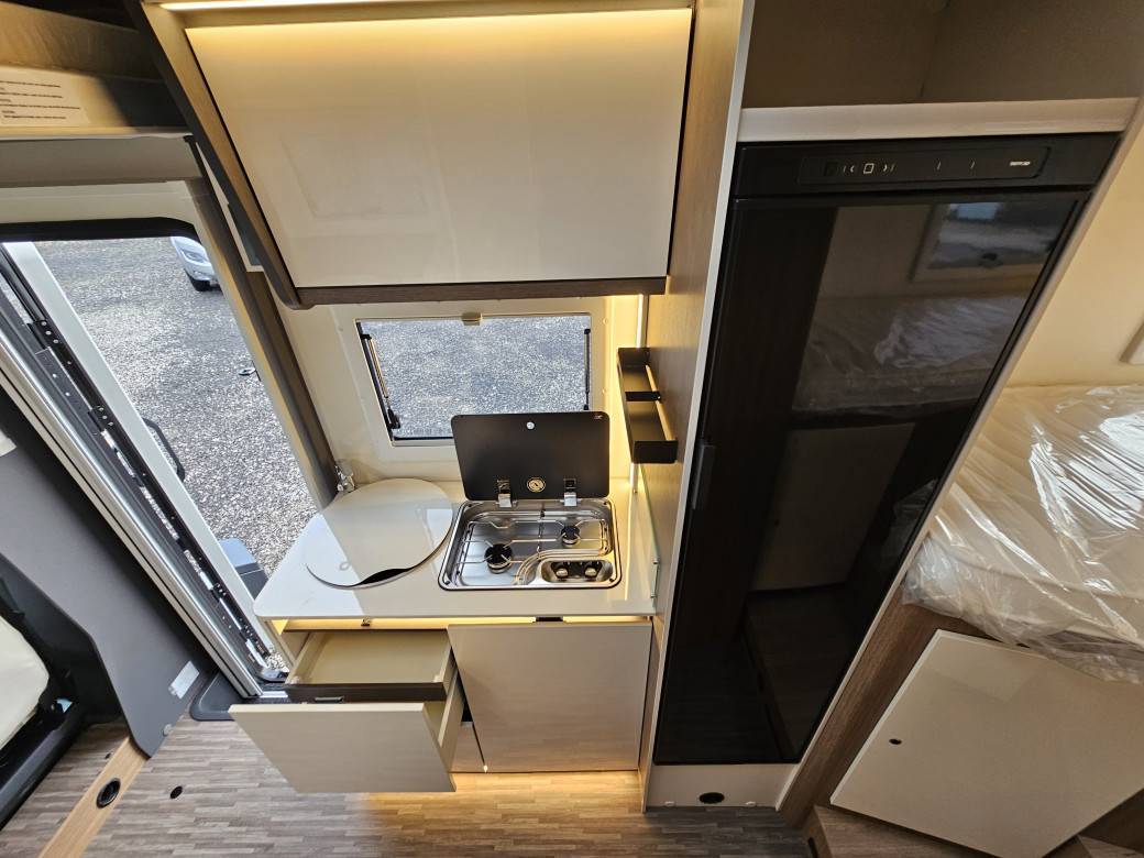 Elnagh Baron Compact 539 - 7