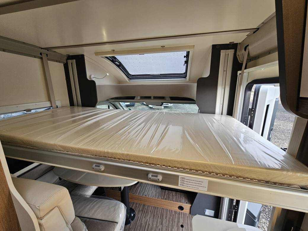 Elnagh Baron Compact 539 - 17