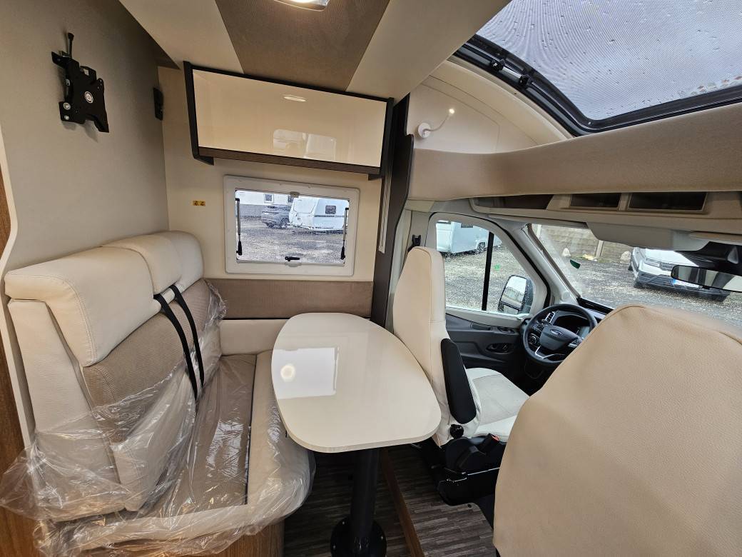 Elnagh Baron Compact 539 - 18