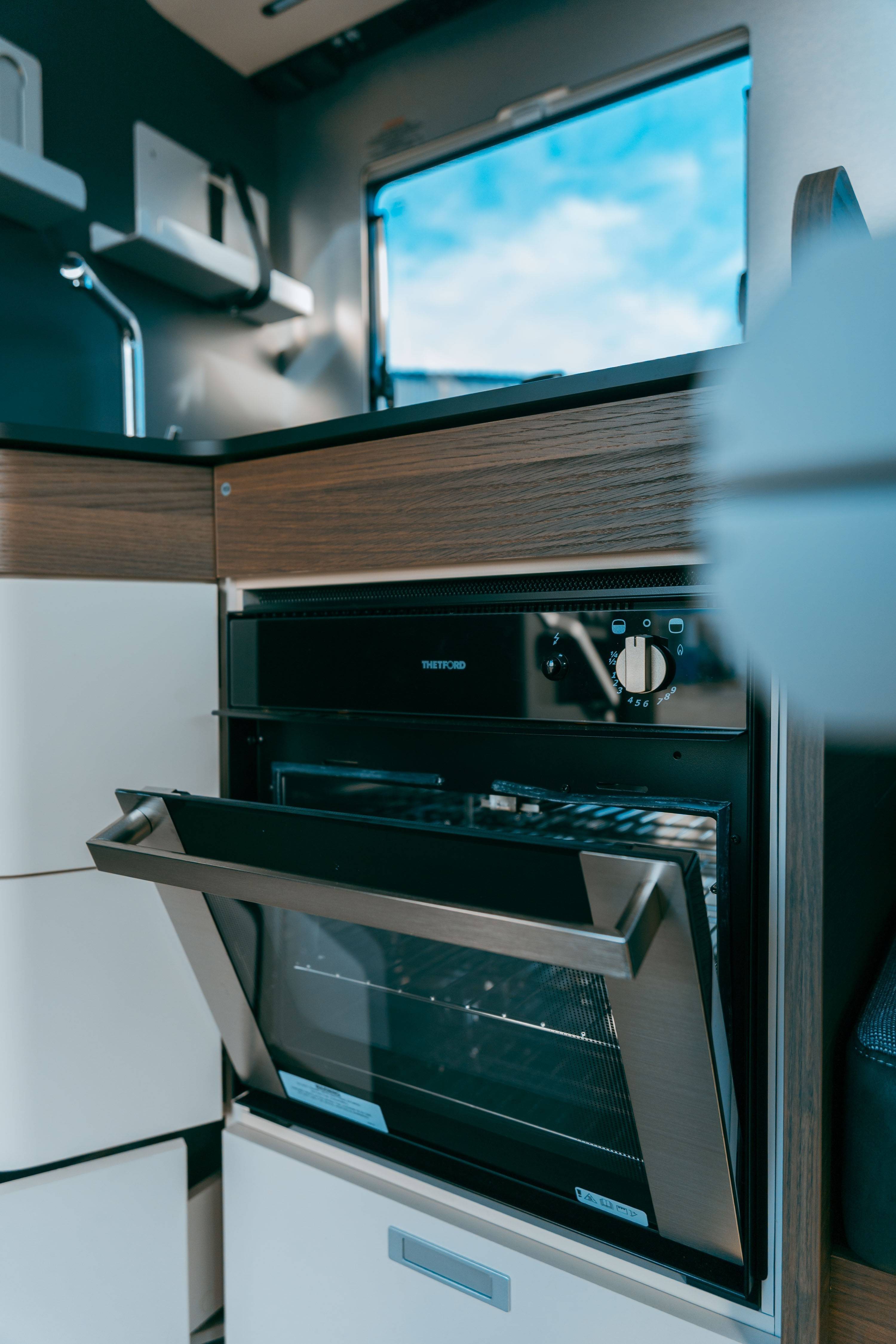 Adria Sonic Supreme DL700 - 14