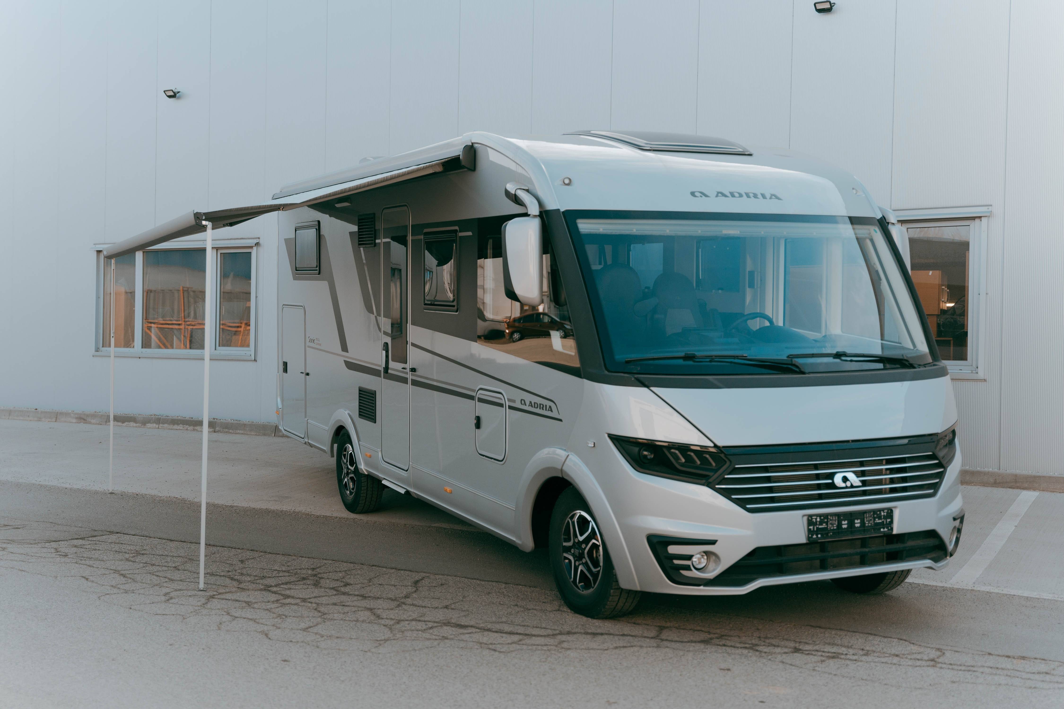 Adria Sonic Supreme DL700 - 21