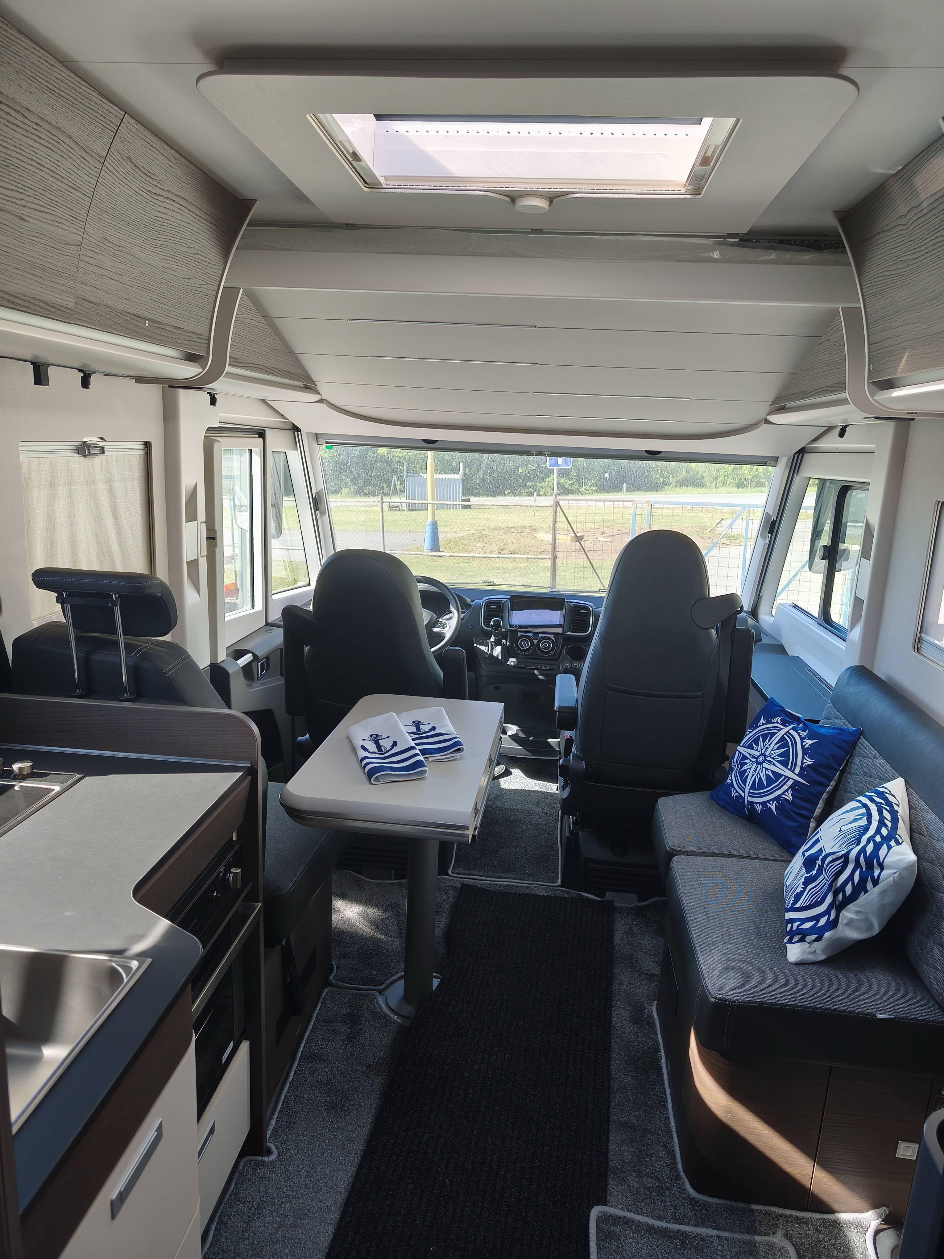 Adria Sonic Supreme DL700 - 11