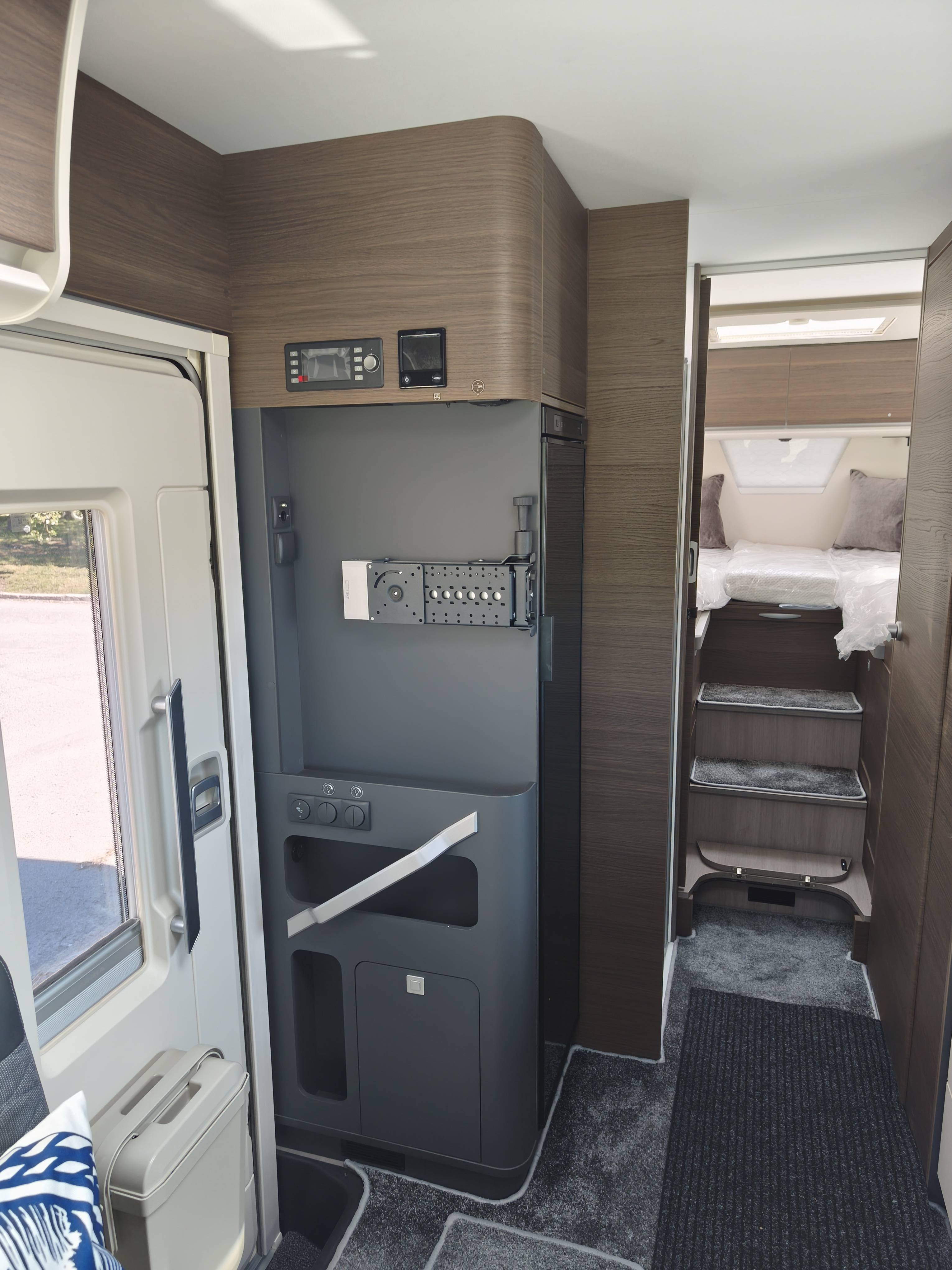 Adria Sonic Supreme DL700 - 12