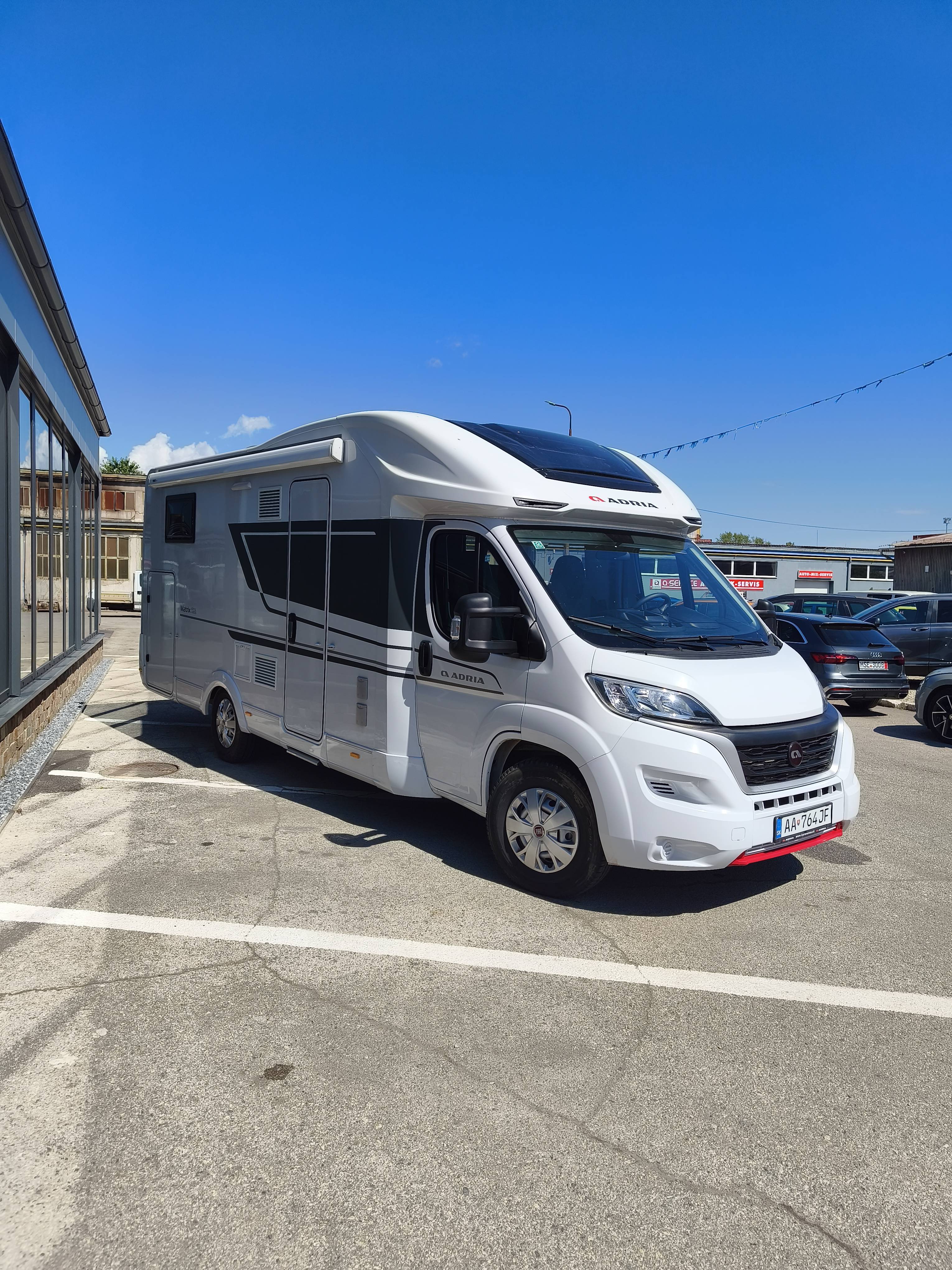 Adria Matrix 670SL AA764JF - 24