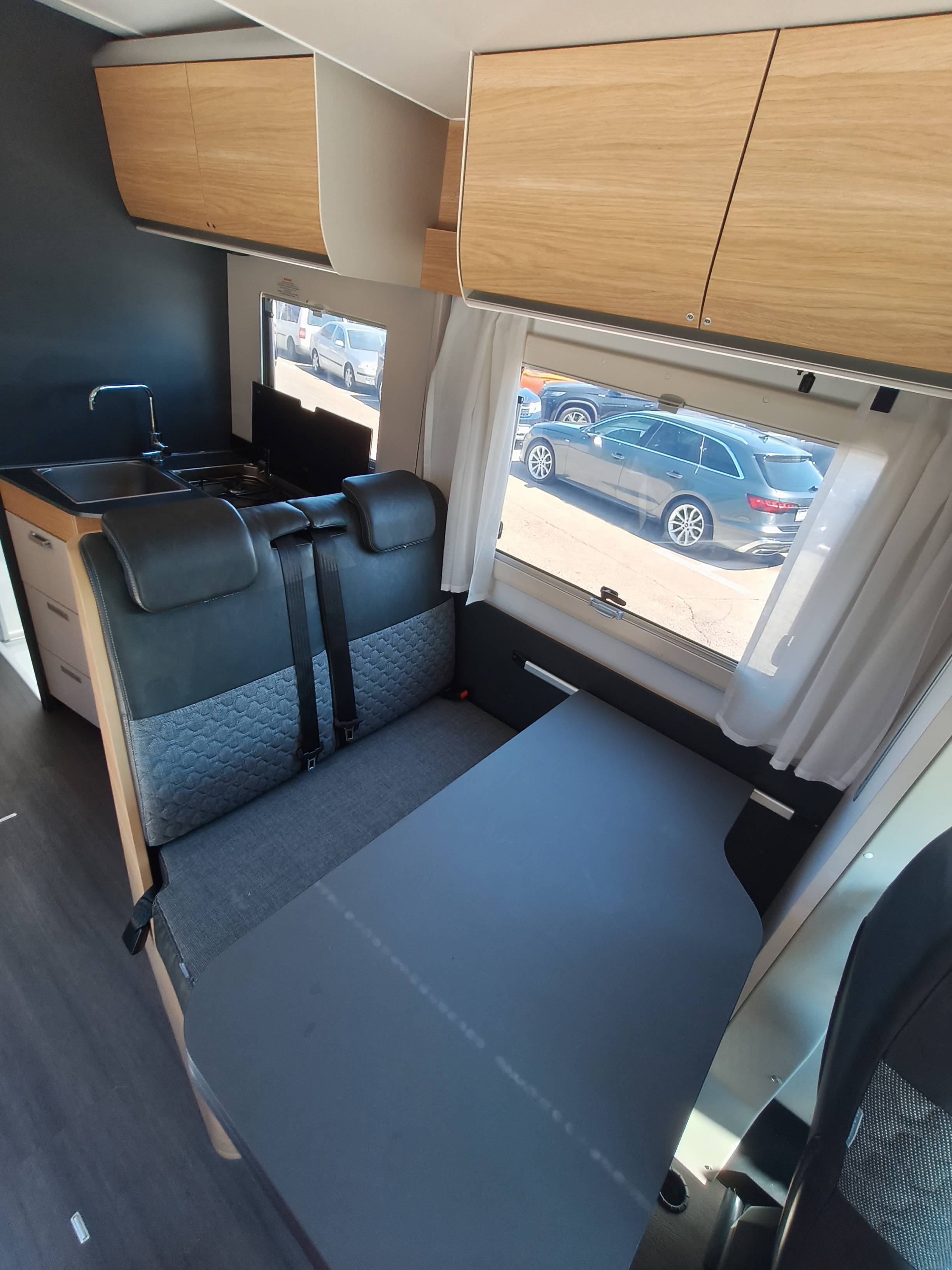 Adria Matrix 670SL AA764JF - 14