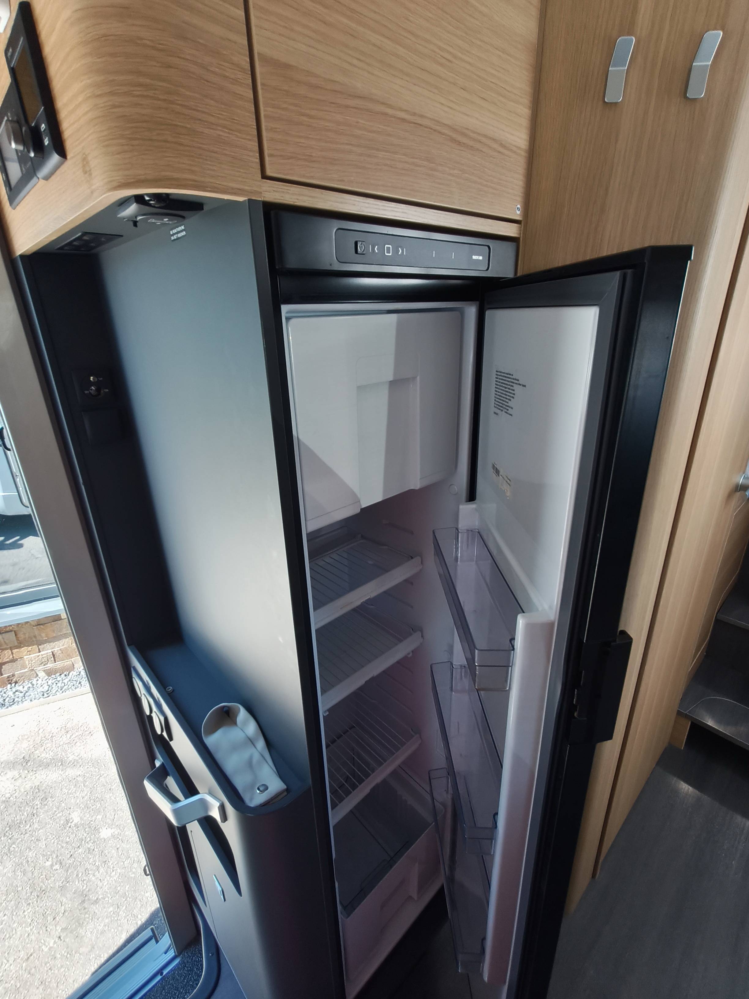 Adria Matrix 670SL AA764JF - 17