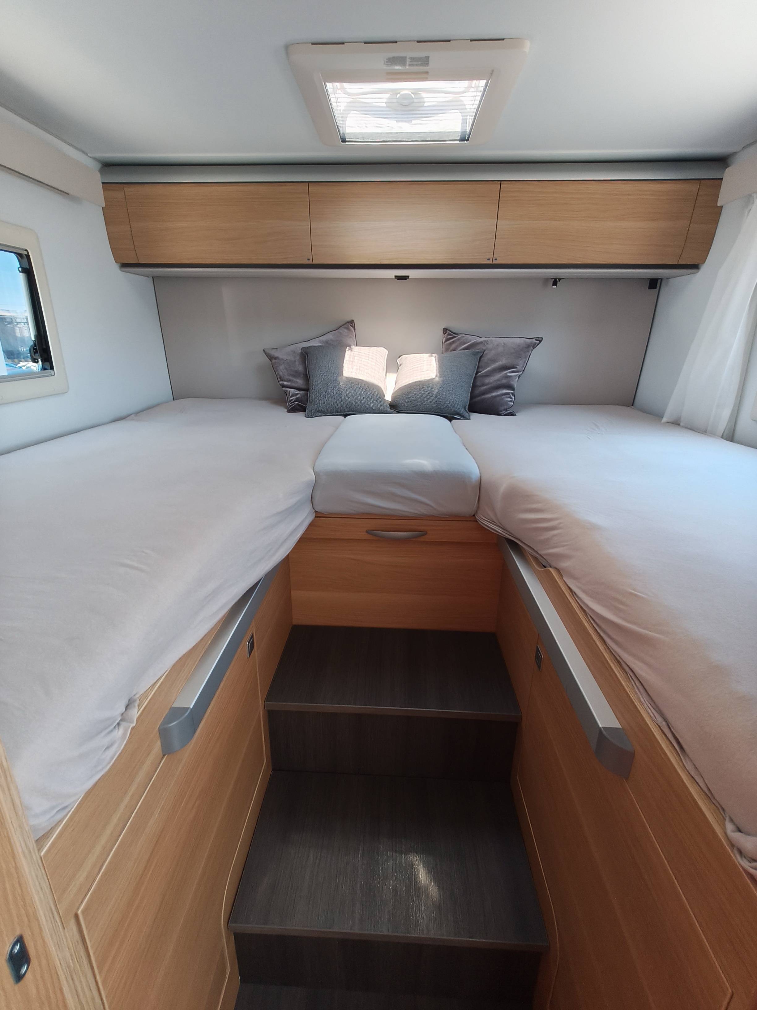 Adria Matrix 670SL AA764JF - 21