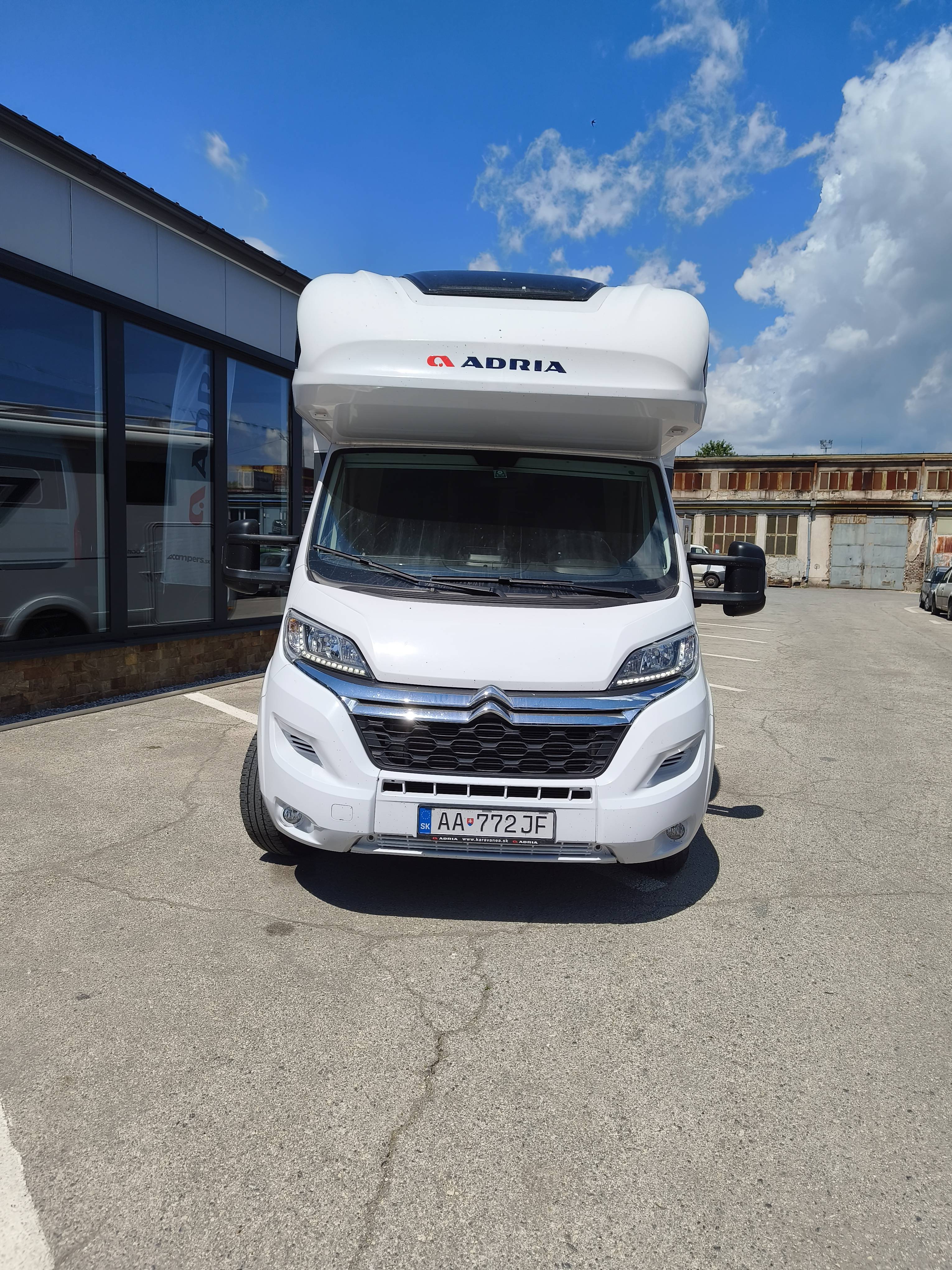 Adria Coral XL 660SL AA772JF - 3