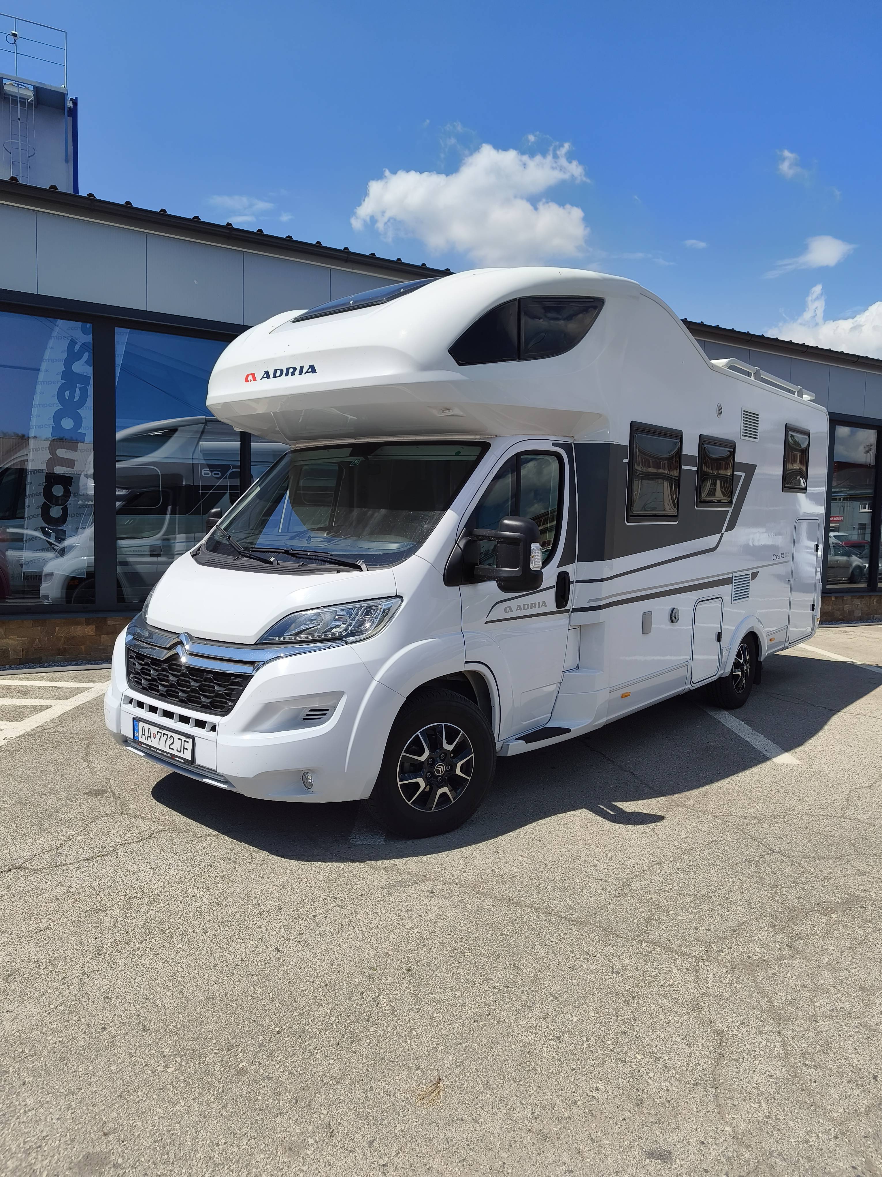 Adria Coral XL 660SL AA772JF - 21