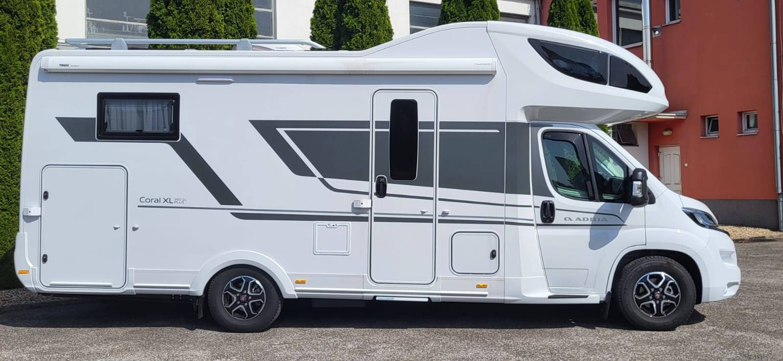 Adria Coral XL Plus - 24