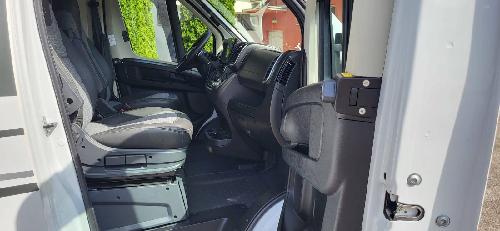 Adria Coral XL Plus - 9