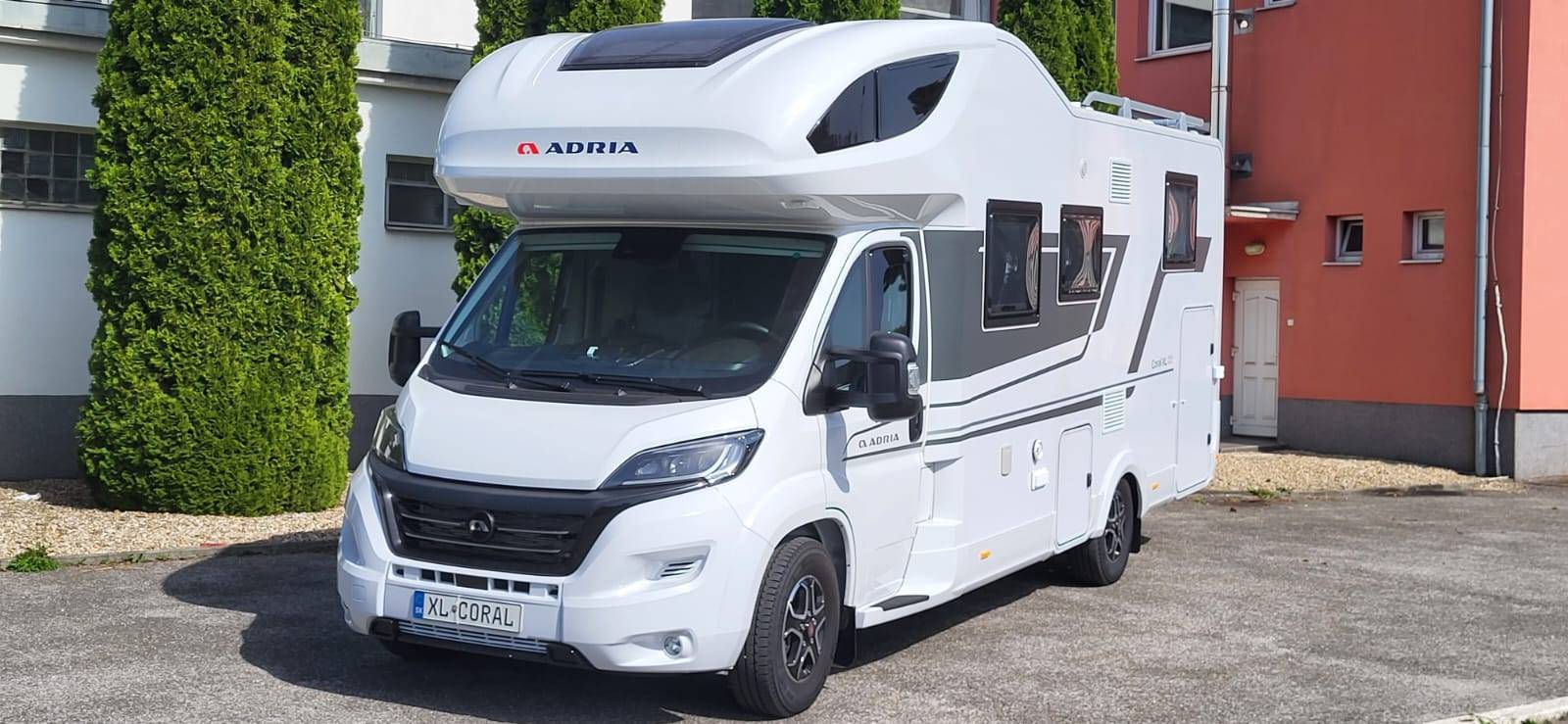Adria Coral XL Plus - 2