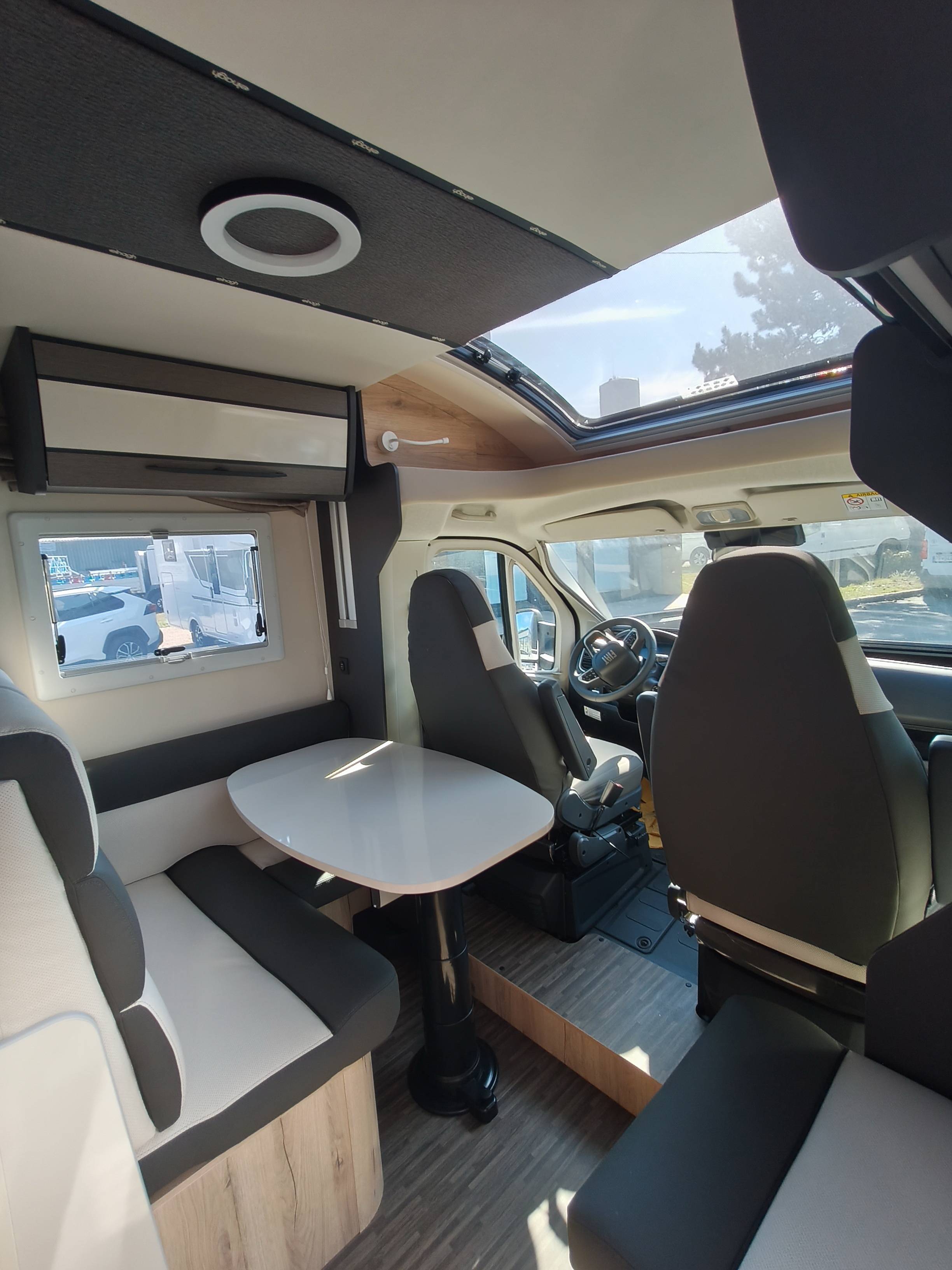 Elnagh T-LOFT 530 - 8