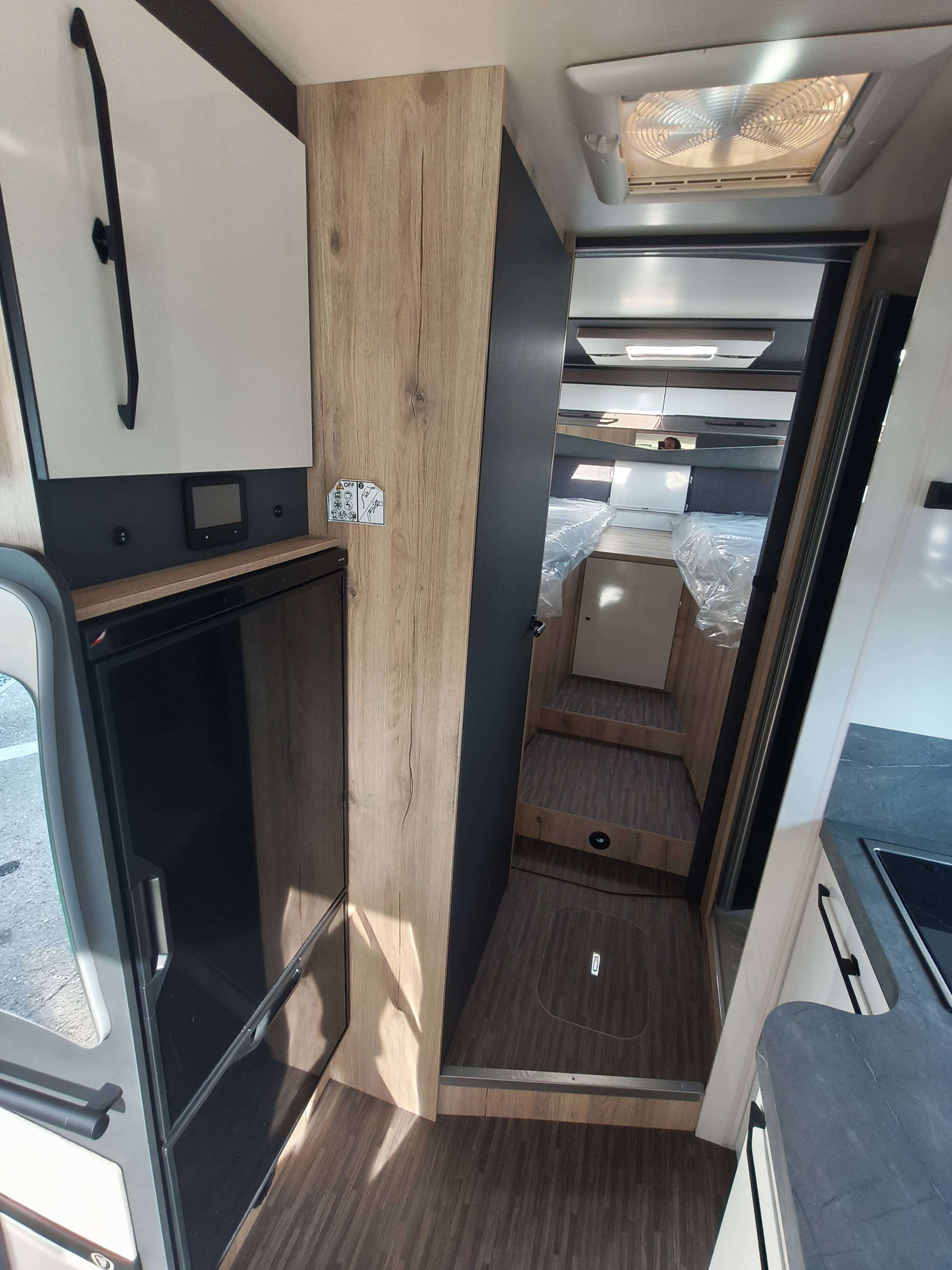 Elnagh T-LOFT 530 - 11
