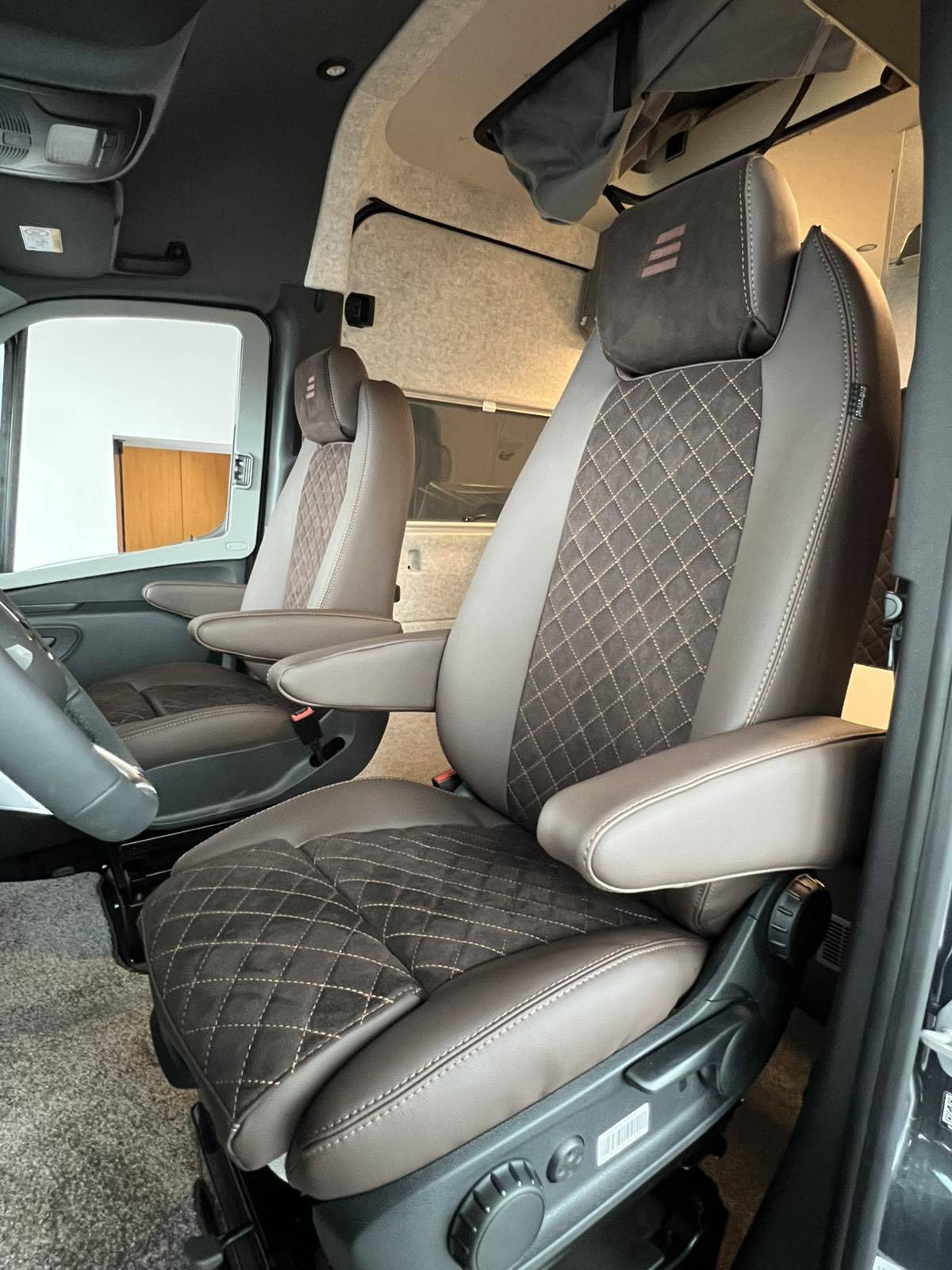 Hymer Grand Canyon S 600 CrossOver - 16